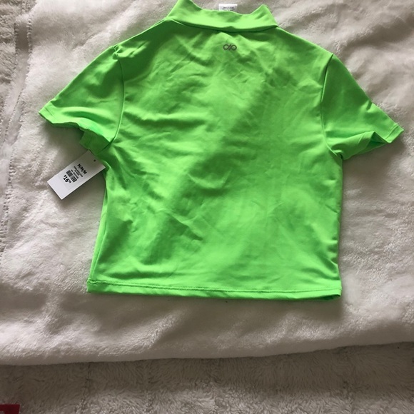 Neon green crop top - Picture 2 of 2